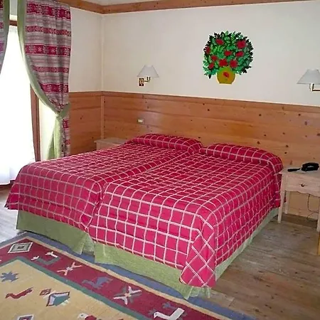 Mignon Hotel 3*